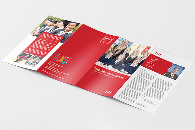 波士頓國際學(xué)校折頁設(shè)計